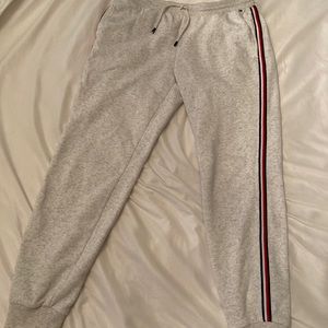 Tommy Hilfiger joggers